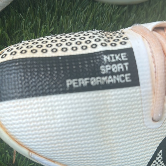 Mike Trout Nike baseball cleats- - Picture 4 of 7